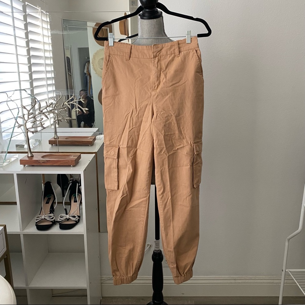 Tanned cargo pants